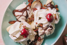 Load image into Gallery viewer, Coop's Peppermint Hot Fudge