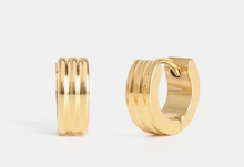 Load image into Gallery viewer, Petra Huggies