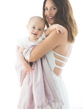 Load image into Gallery viewer, Little Giraffe Luxe Blanket