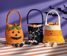 Load image into Gallery viewer, Pumpkin Dangle Leg Felt Halloween Bucket