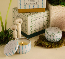 Load image into Gallery viewer, Tulip Candles: Verbena & Lemongrass