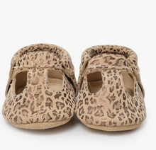 Load image into Gallery viewer, BirdRock Baby Moccasins