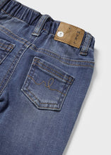 Load image into Gallery viewer, Basic Jeans
