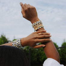 Load image into Gallery viewer, Benedictine Blessing Bracelet - Gold Medals
