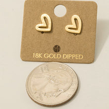 Load image into Gallery viewer, Heart Earrings detail
