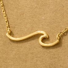 Load image into Gallery viewer, Wave Necklace detail
