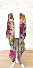 Load image into Gallery viewer, Women&#39;s Long Kimono
