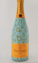 Load image into Gallery viewer, Festive Bottle Wraps
