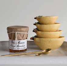 Load image into Gallery viewer, Lemon Measuring Cup Set
