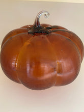 Load image into Gallery viewer, Cross Hatch Glass Pumpkin
